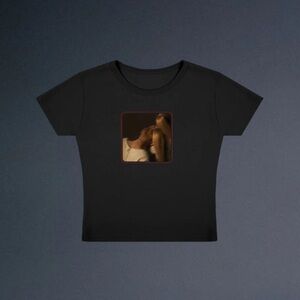 ag7 cropped black t-shirt